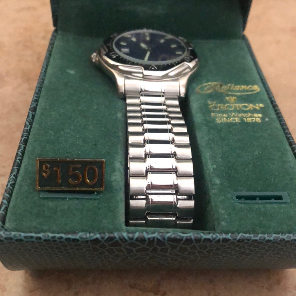 Croton watch - Picture 4 of 5